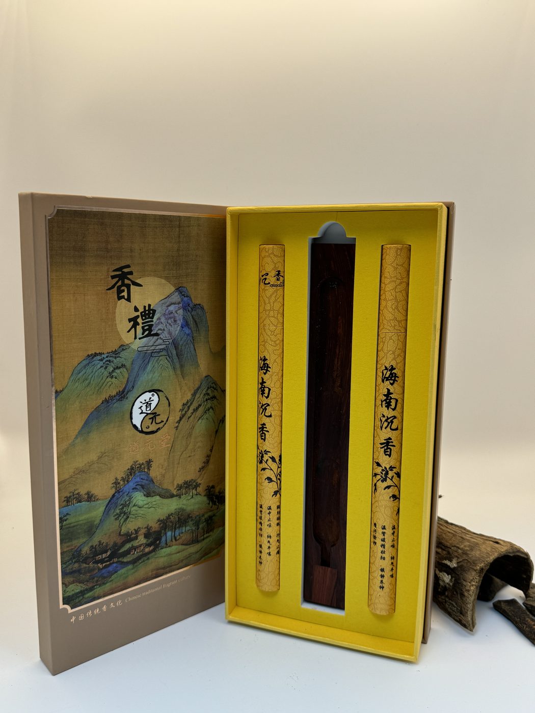Agarwood incense gift box